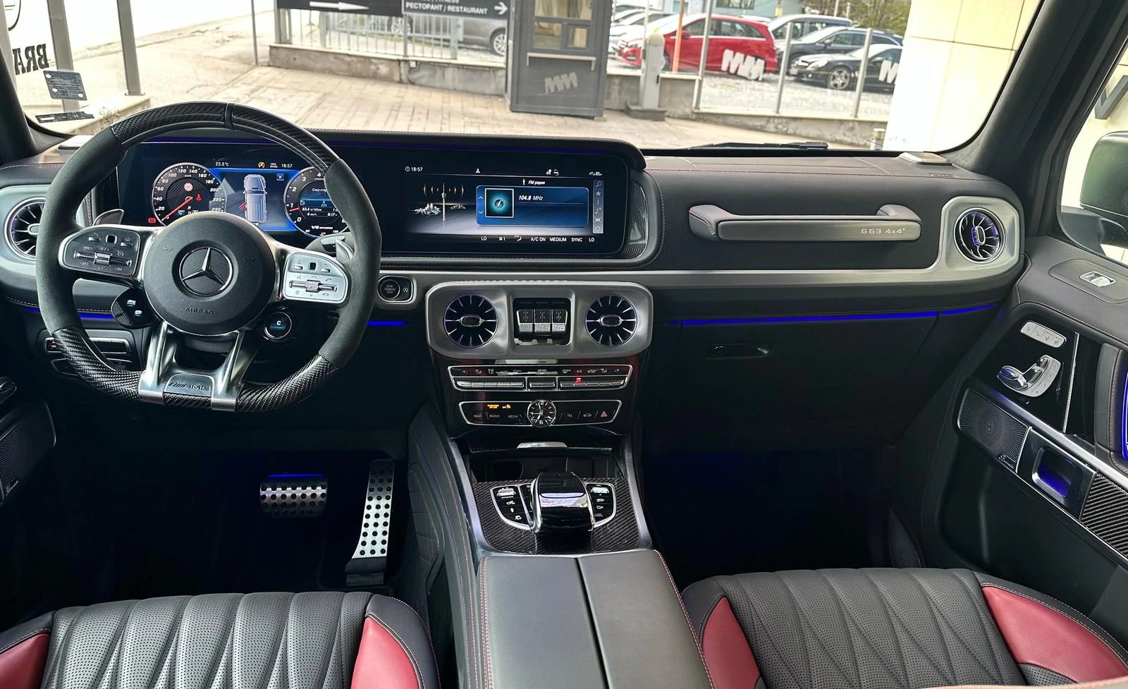 Mercedes-Benz G 63 AMG 4x4²* Manufaktur* Carbon* Burmester* 360 - изображение 9