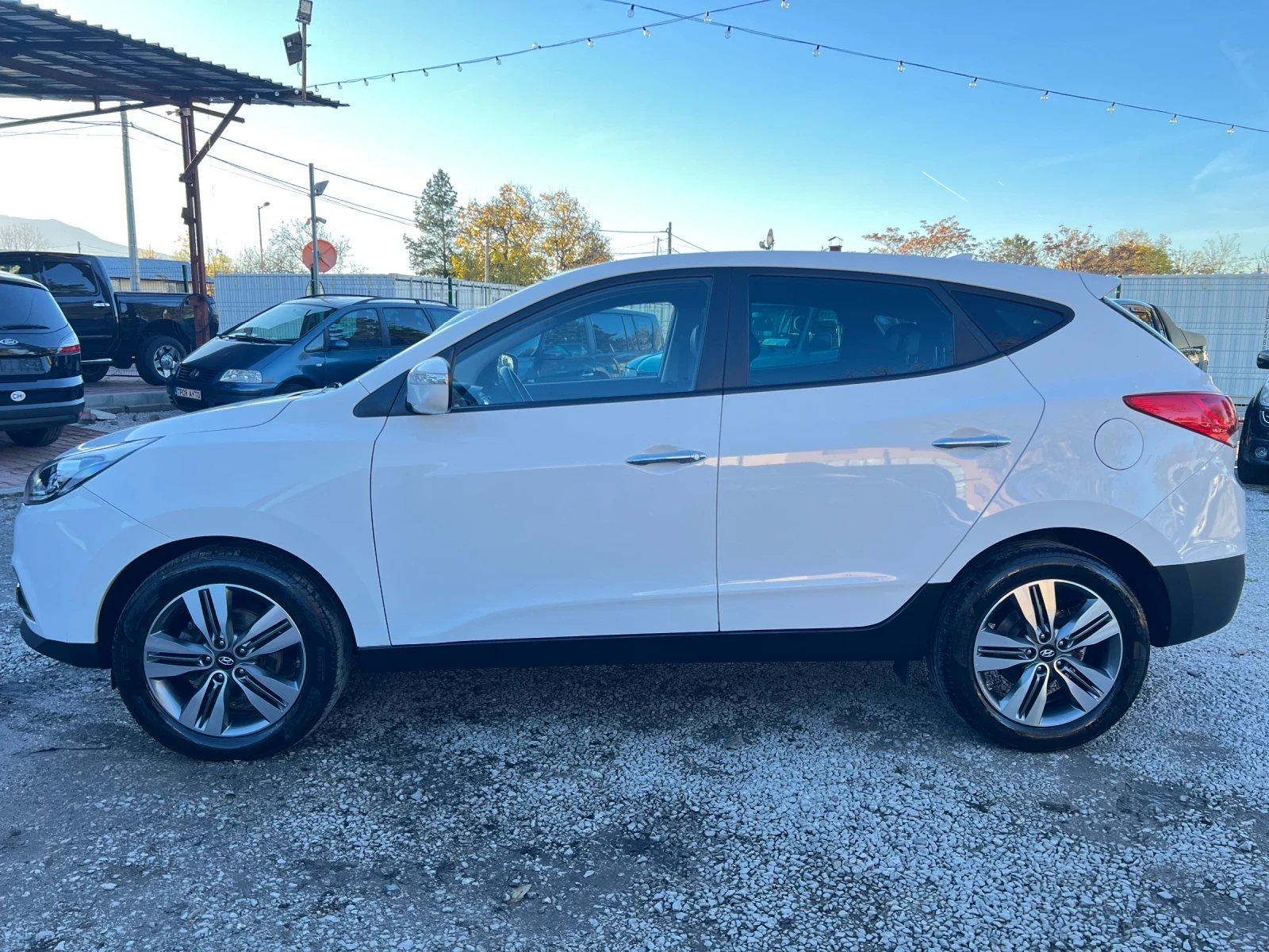 Hyundai IX35 2.0 4WD* АВТОМАТИК* ШВЕЙЦАРИЯ* НАВИ*  - изображение 8