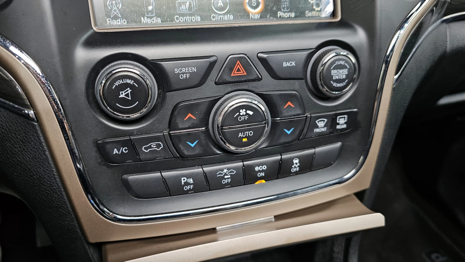 Jeep Grand cherokee 3.6 OVERLAND autogeorge.com | Mobile.bg � ����������� 16