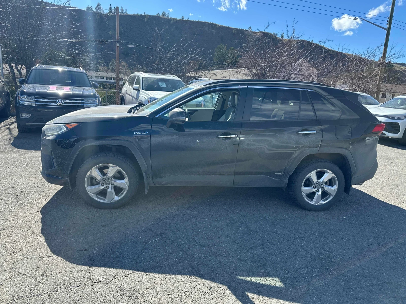 Toyota Rav4 Hybrid Limited * Обдухване * Панорама * 360 Камера, снимка 4 - Автомобили и джипове - 53934277