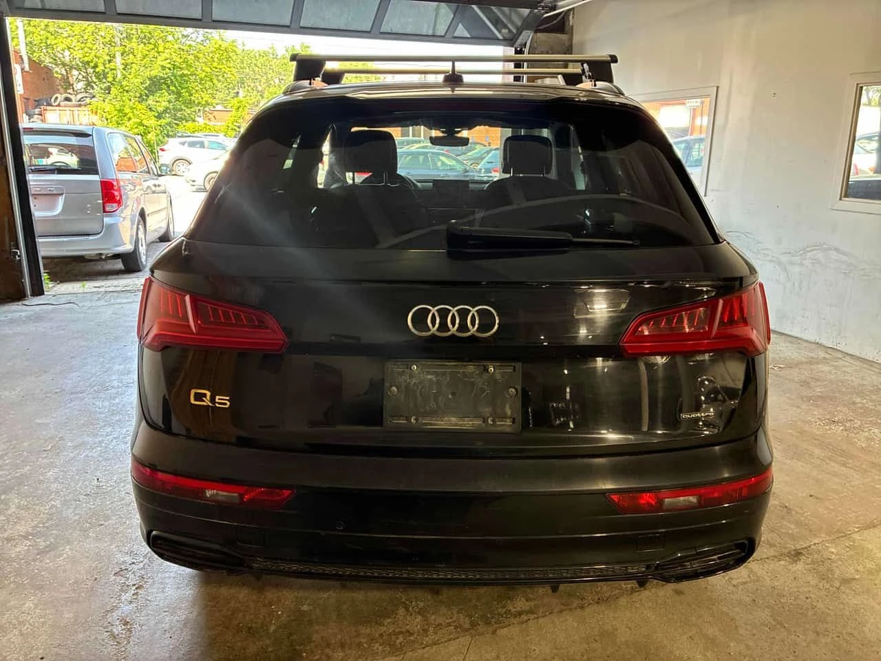 Audi Q5 Progressiv | CARFAX | ��� ������������ ������ | Mobile.bg � ����������� 4