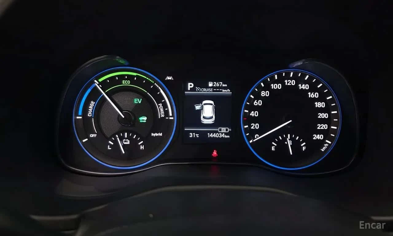 Hyundai Kona * Modern Special * CARFAX * ЦЕНА ДО БГ, снимка 8 - Автомобили и джипове - 55531748
