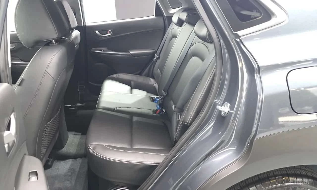 Hyundai Kona * Modern Special * CARFAX * ЦЕНА ДО БГ, снимка 12 - Автомобили и джипове - 55531748