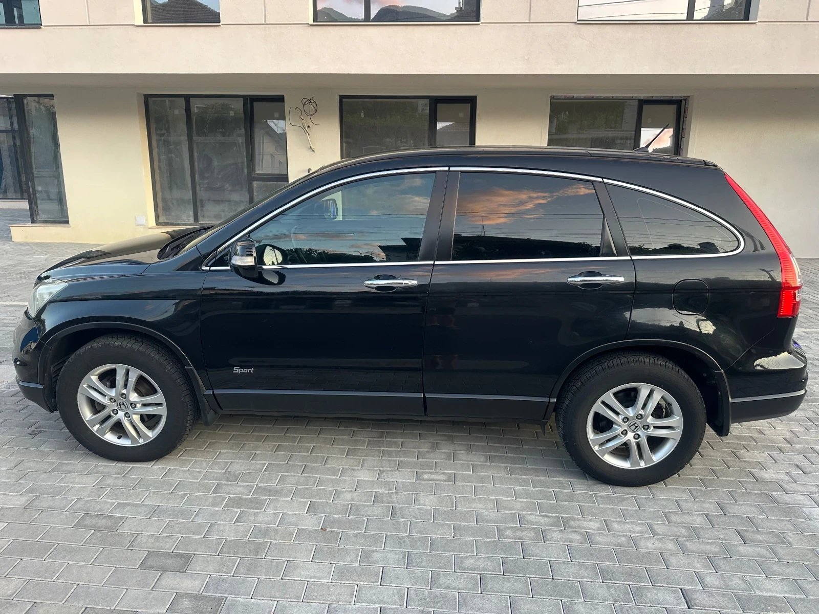 Honda Cr-v 2.2-FACE-AUTOMATIK-EURO5-NOVA, снимка 2 - Автомобили и джипове - 55667214