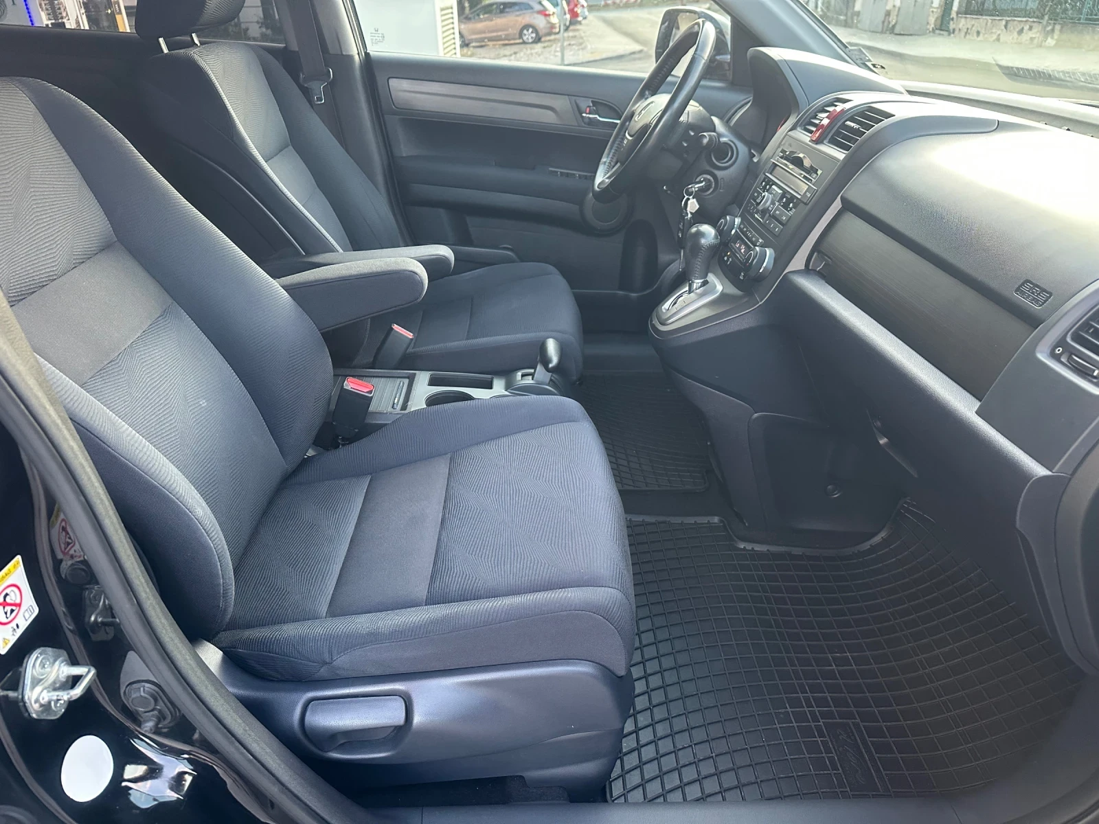Honda Cr-v 2.2-FACE-AUTOMATIK-EURO5-NOVA, снимка 12 - Автомобили и джипове - 55667214