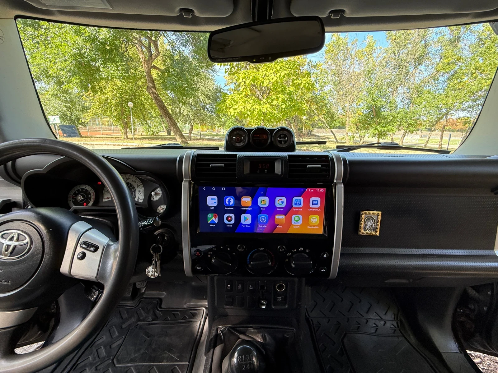 Toyota Fj cruiser, снимка 9 - Автомобили и джипове - 56126306