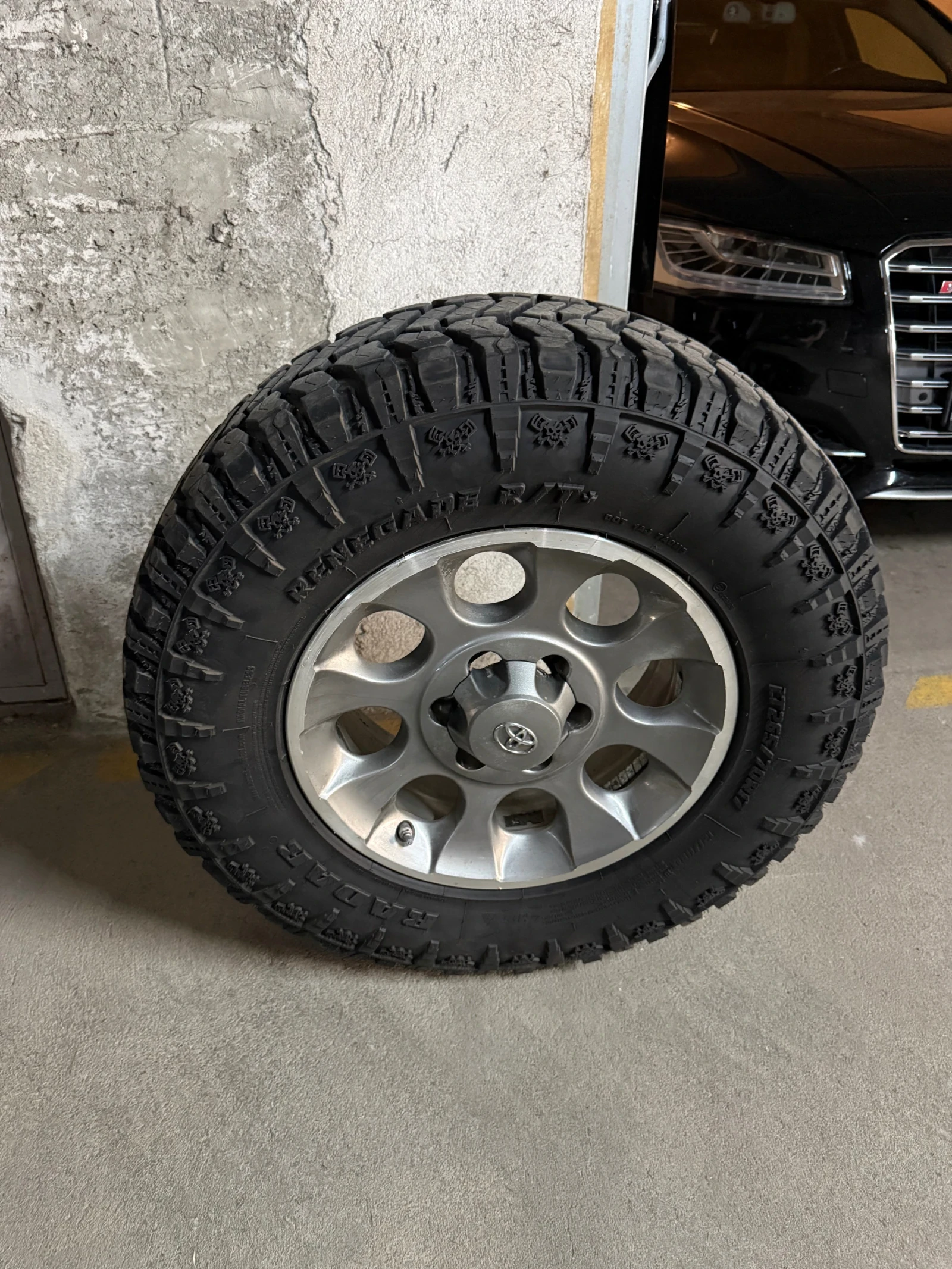 Toyota Fj cruiser, снимка 14 - Автомобили и джипове - 56126306