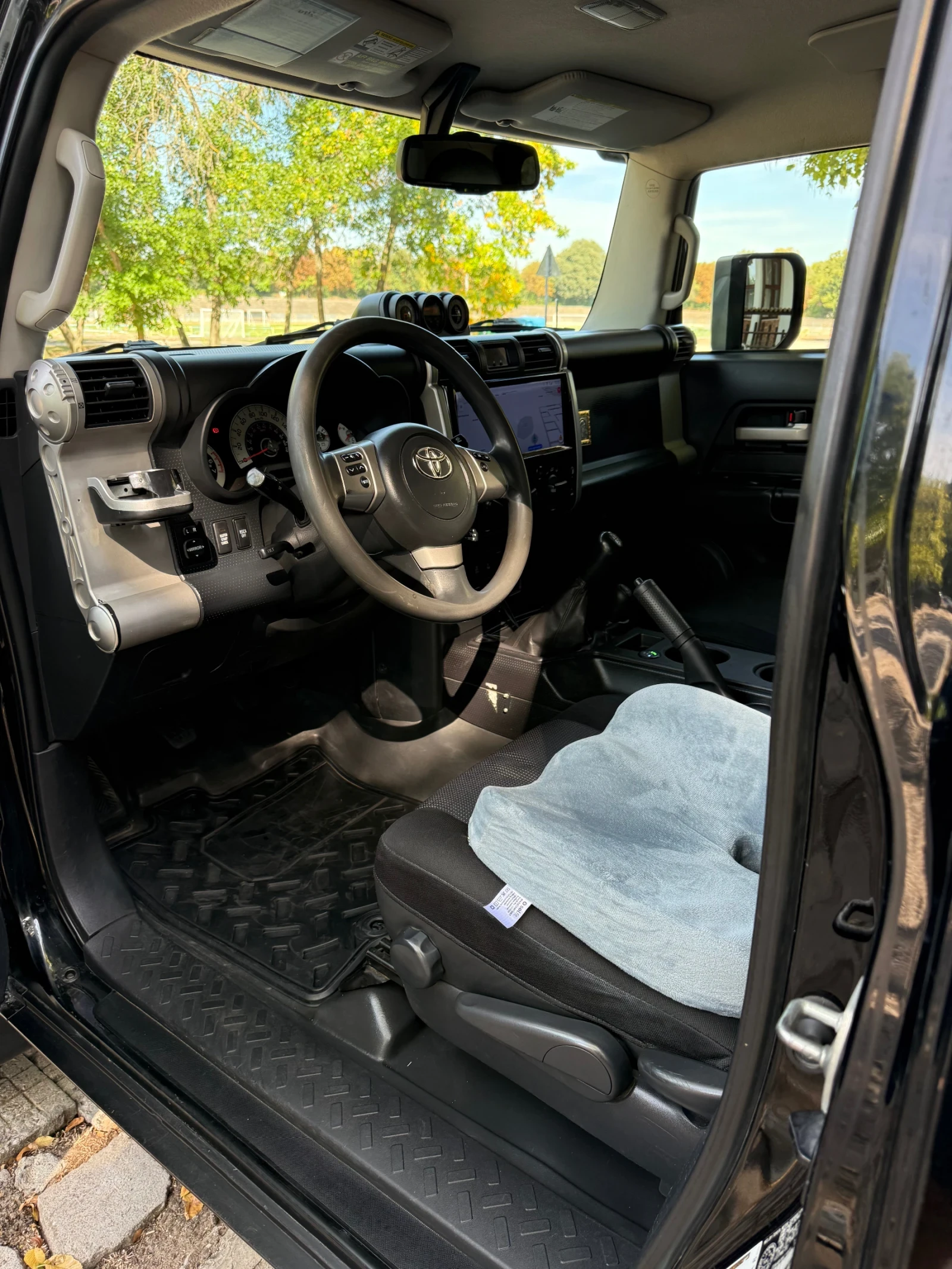 Toyota Fj cruiser, снимка 6 - Автомобили и джипове - 56126306