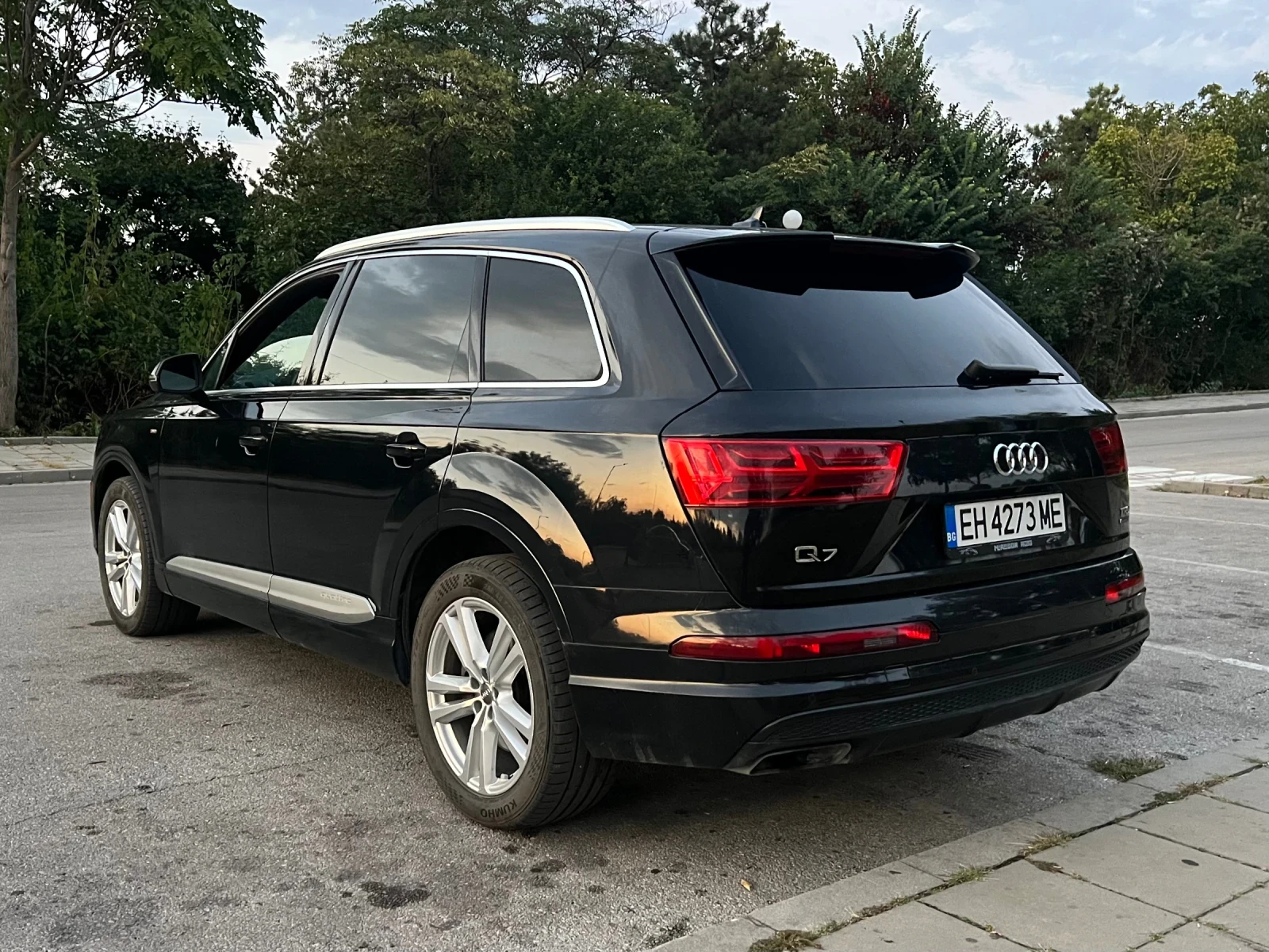 Audi Q7 3.0TFSI, снимка 4 - Автомобили и джипове - 56248700