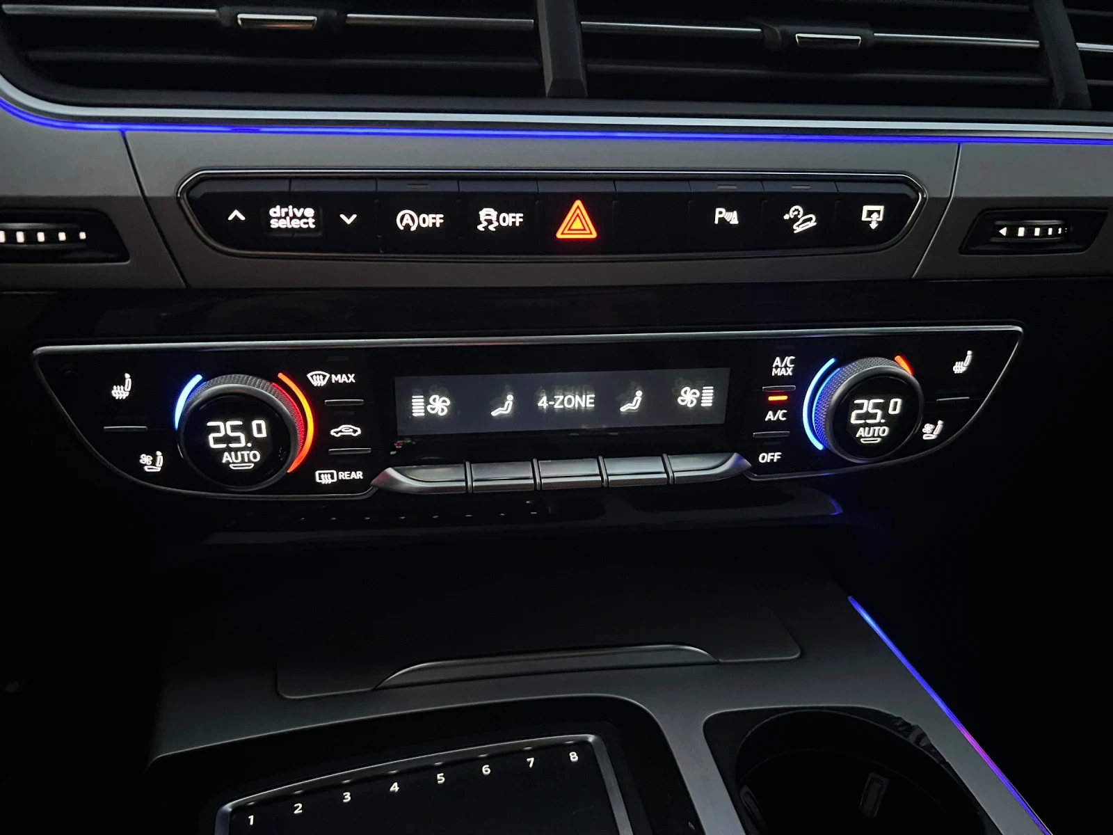 Audi Q7 3.0TFSI, снимка 14 - Автомобили и джипове - 56248700