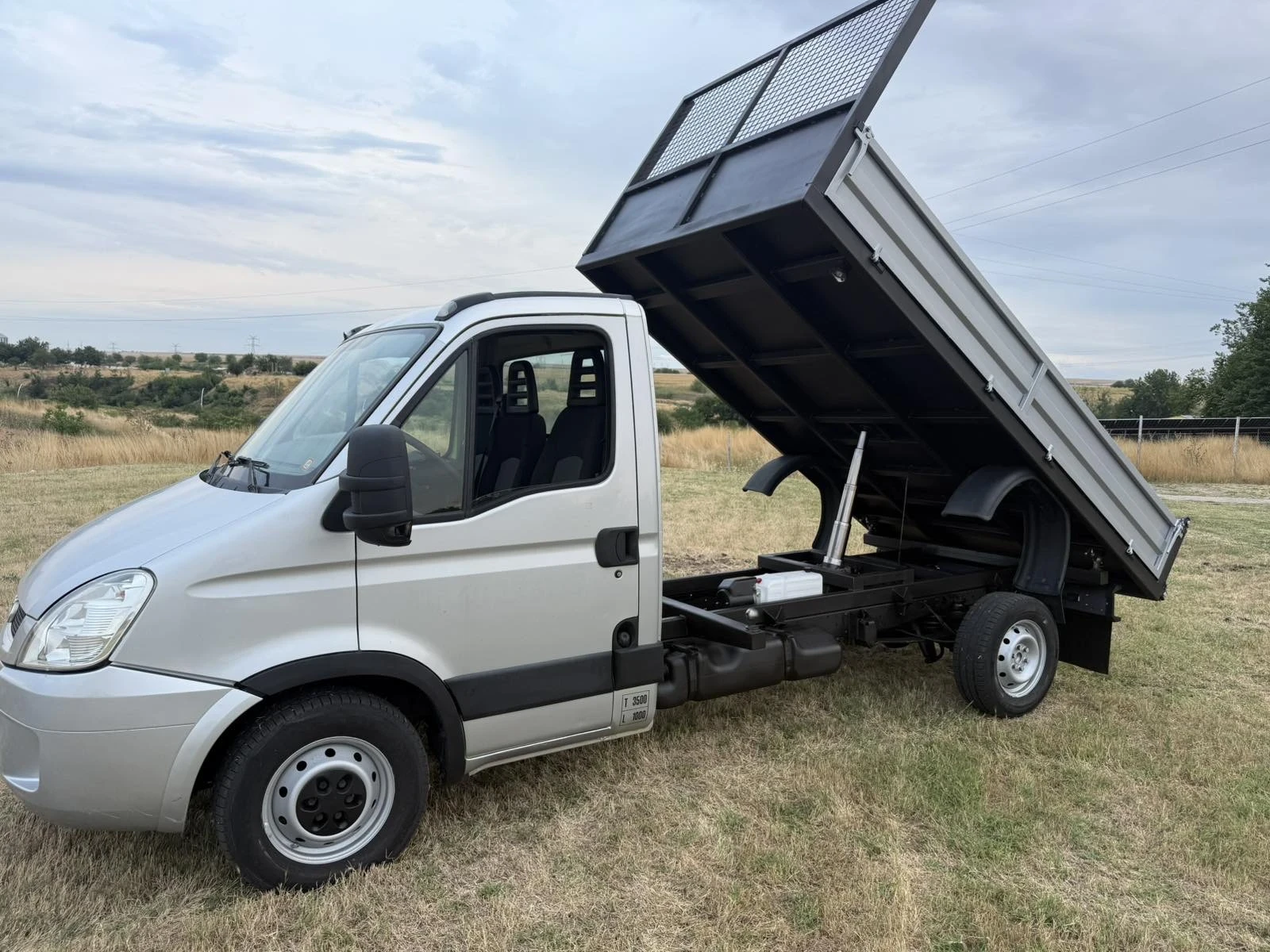 Iveco 35S18 ТРИСТРАНЕН С КЛИМАТИК