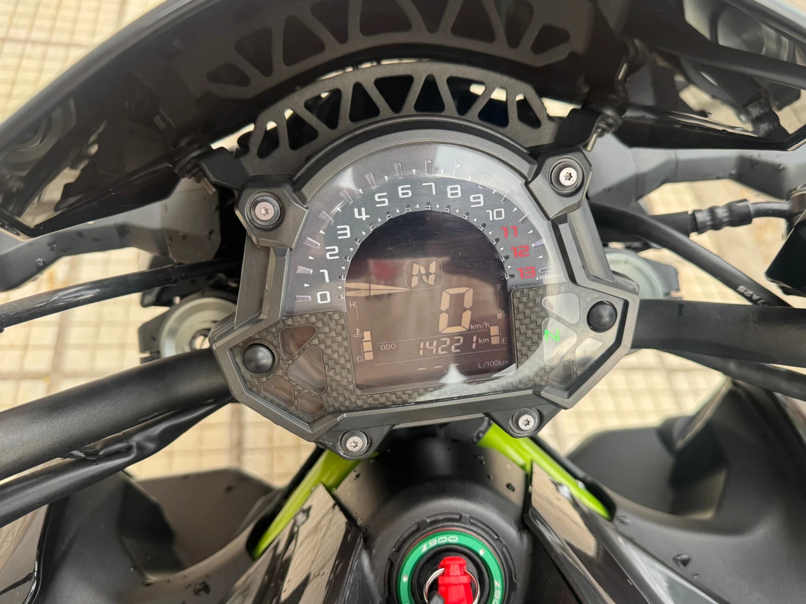 Kawasaki Z 900, снимка 10 - Мотоциклети и мототехника - 55063987