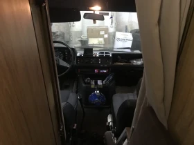Кемпер Mercedes-Benz T310, снимка 17