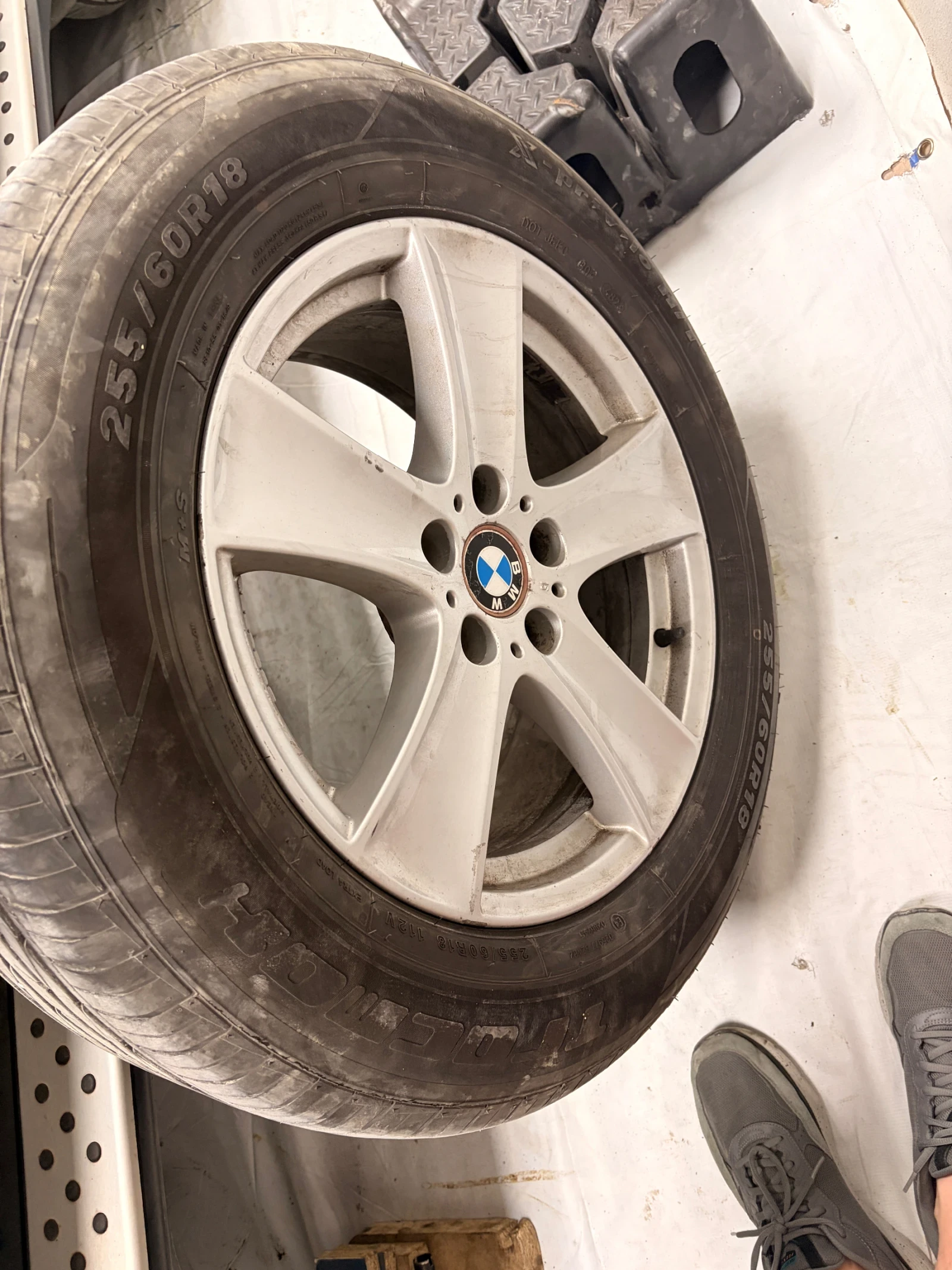 ���� � ������ 255/60R18 �� BMW | Mobile.bg � ����������� 3