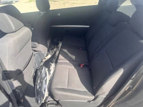 Toyota Corolla verso 2.2 D-4D 136к.с НА ЧАСТИ , снимка 11