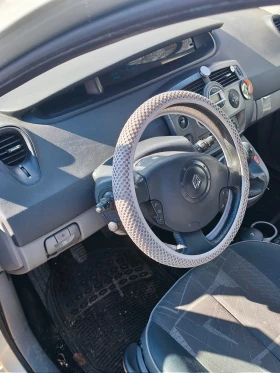 Renault Megane Scenic, снимка 1