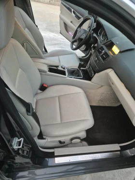 Mercedes-Benz C 200 2.2 CDI КОЖЕН САЛОН, снимка 10