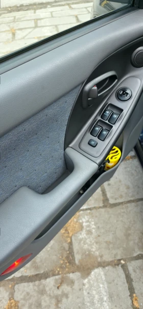 Hyundai Elantra, снимка 7