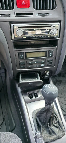 Hyundai Elantra, снимка 4