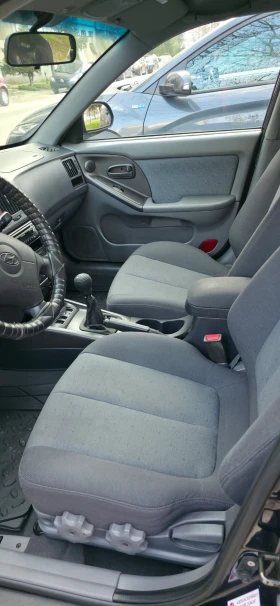 Hyundai Elantra, снимка 6