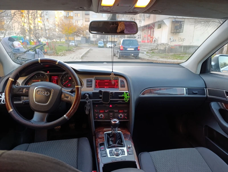 Audi A6, снимка 12 - Автомобили и джипове - 48170743