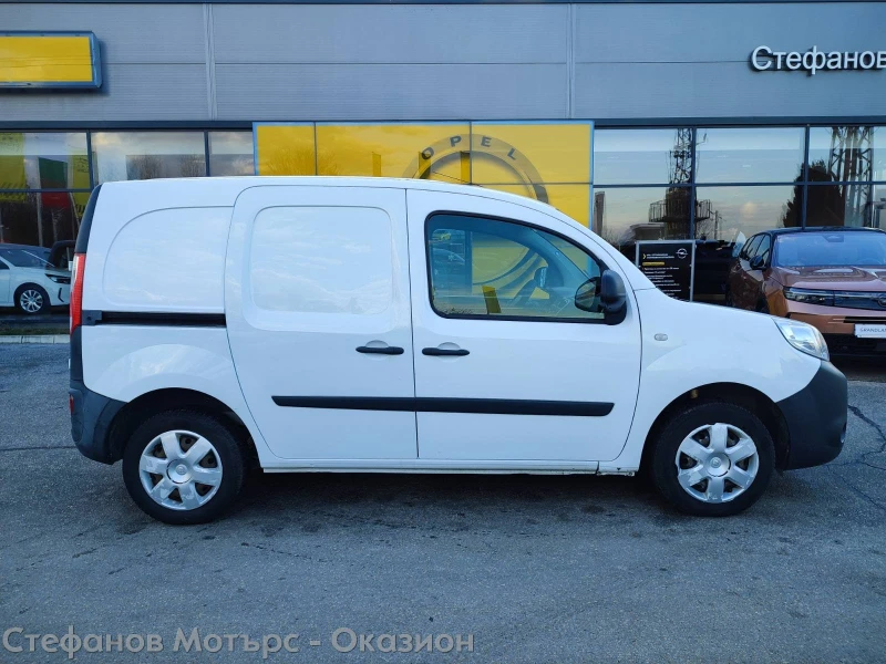 Renault Kangoo 1.5 Diesel (75hp) MT5, снимка 5 - Автомобили и джипове - 48796602