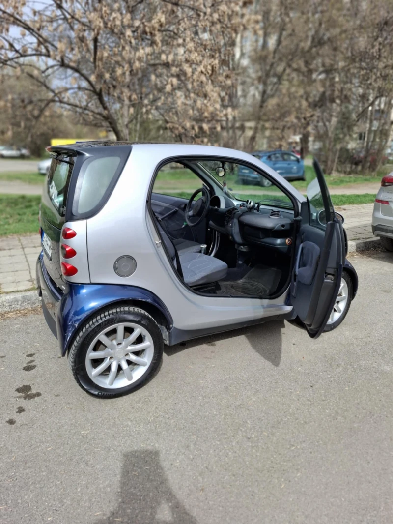 Smart Fortwo, снимка 4 - Автомобили и джипове - 49548375