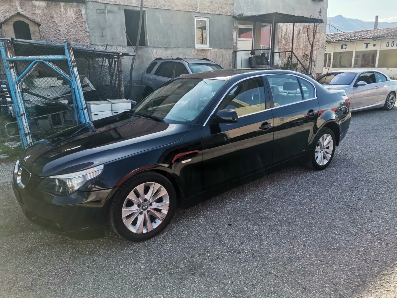 BMW 530 3.0d xenon dynamic топ състояние , снимка 2 - Автомобили и джипове - 49999182