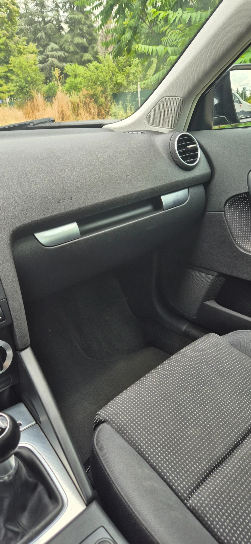 Audi A3 2.0 TDI 170к.с., снимка 8 - Автомобили и джипове - 52668046