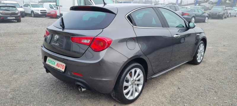 Alfa Romeo Giulietta 2.0D-140кс, снимка 3 - Автомобили и джипове - 52798850