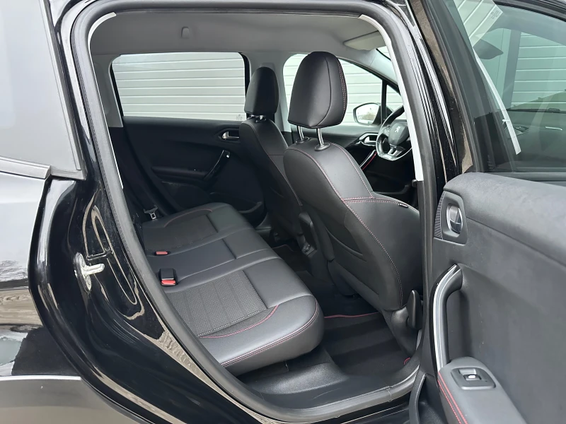 Peugeot 2008 1.6HDI 120кс ФЕЙСЛИФТ GT-line ТОП СЪСТОЯНИЕ, снимка 14 - Автомобили и джипове - 52806625