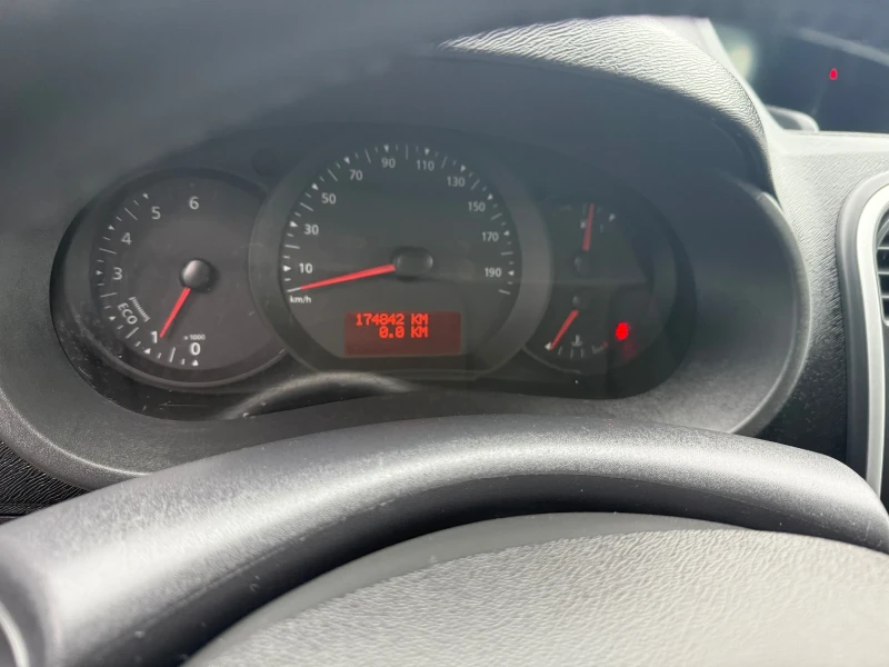 Renault Kangoo 1.5dci, снимка 10 - Автомобили и джипове - 52895306