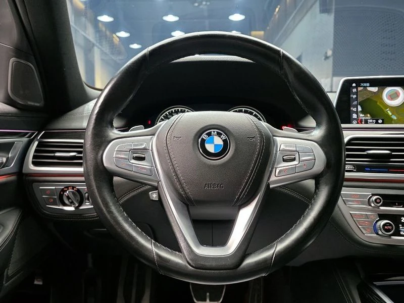 BMW 740 Li B58 xDrive M-Sport, снимка 14 - Автомобили и джипове - 54224702