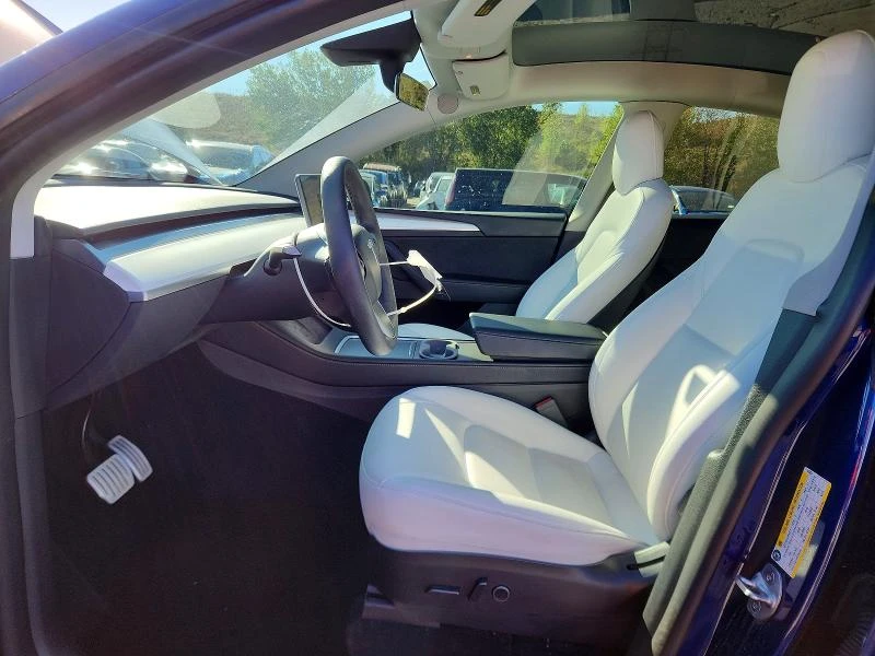 Tesla Model Y PERFORMANCE / Застраховател / Carfax / Автокред, снимка 7 - Автомобили и джипове - 56234754