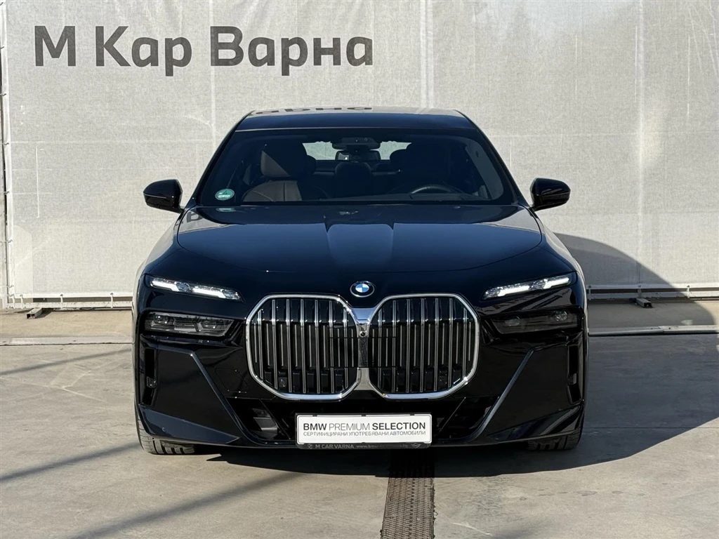 BMW 750 xDrive - изображение 9