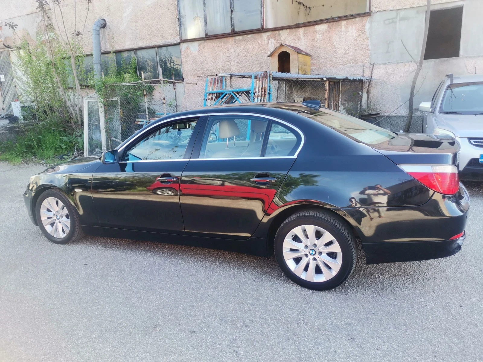 BMW 530 3.0d xenon dynamic топ състояние  - изображение 3