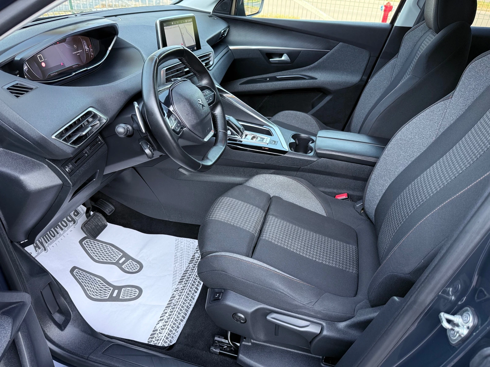 Peugeot 3008 1.5 AVTOMAT LED - изображение 9