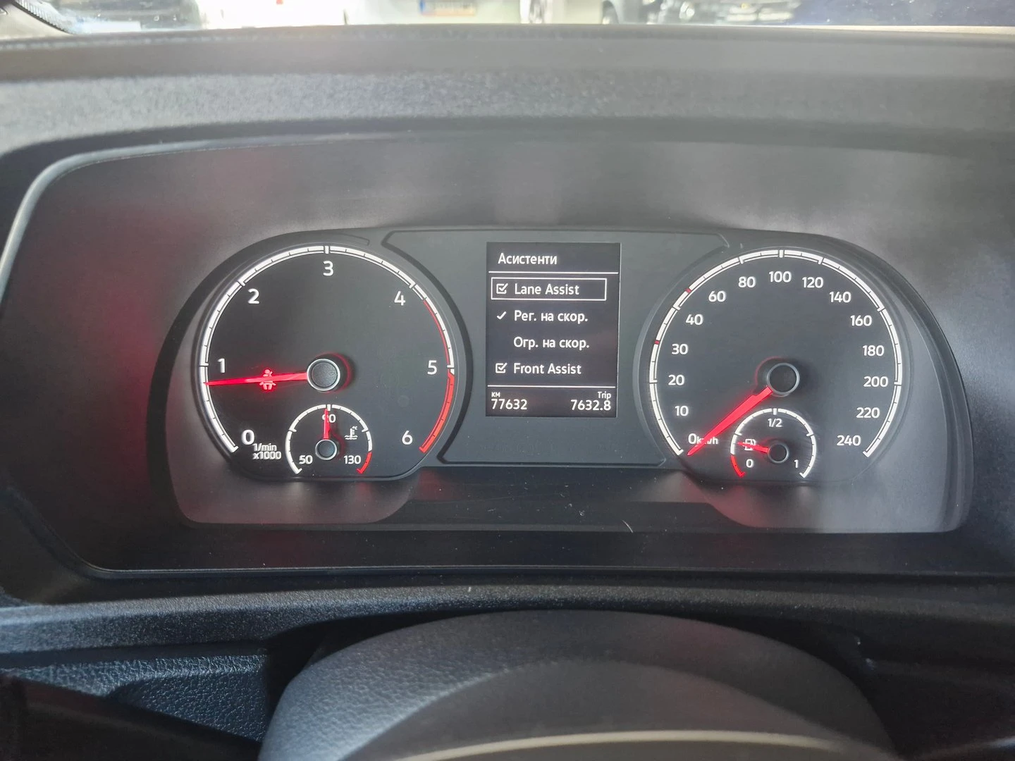VW Caddy TDI 5 места - изображение 10