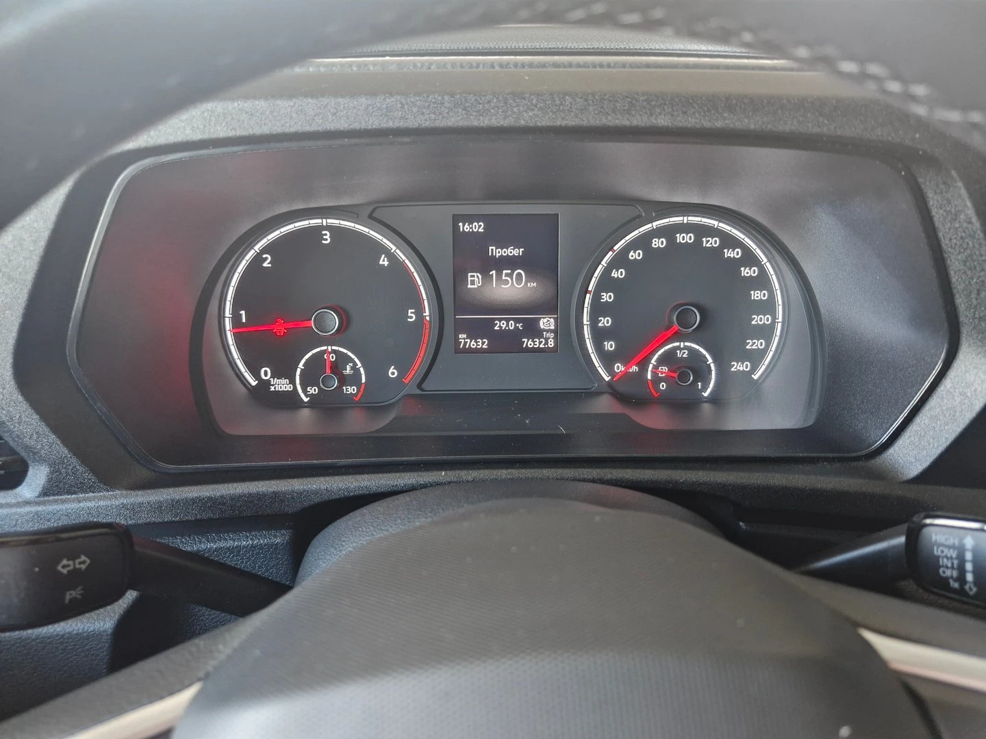 VW Caddy TDI 5 места - изображение 8