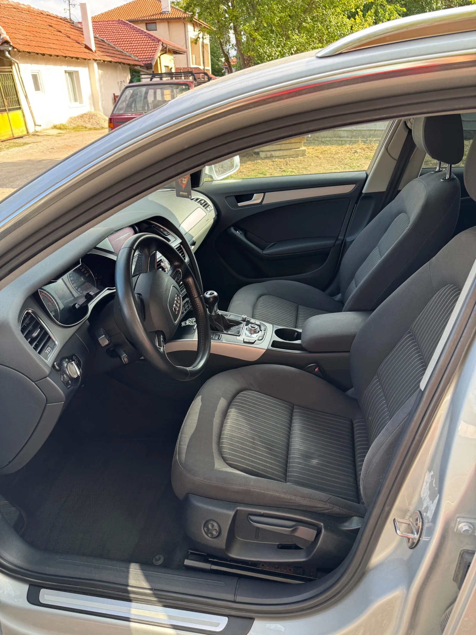 Audi A4 2.0TDI - изображение 6