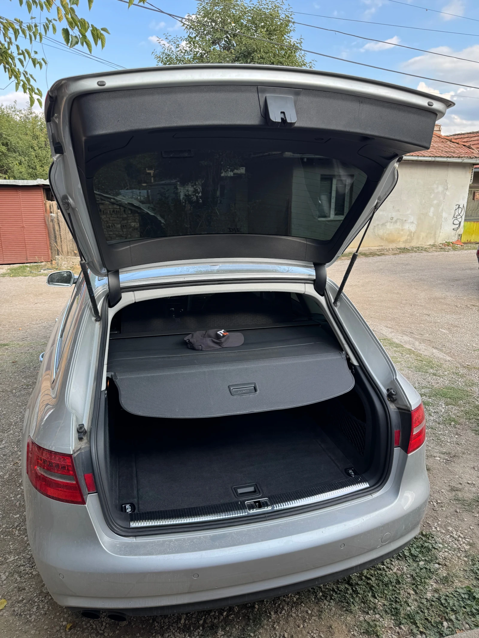 Audi A4 2.0TDI - изображение 3