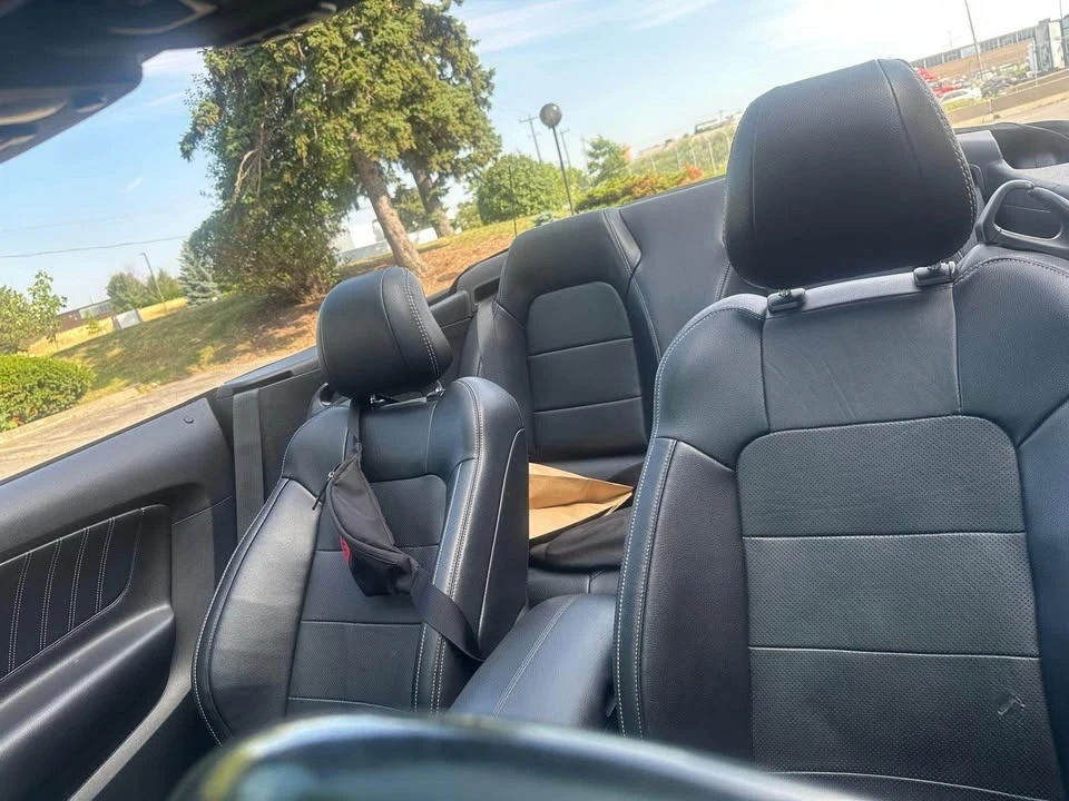 Ford Mustang GT CONVERTIBLE * * CARFAX * * АВТОКРЕДИТ * *  - изображение 10