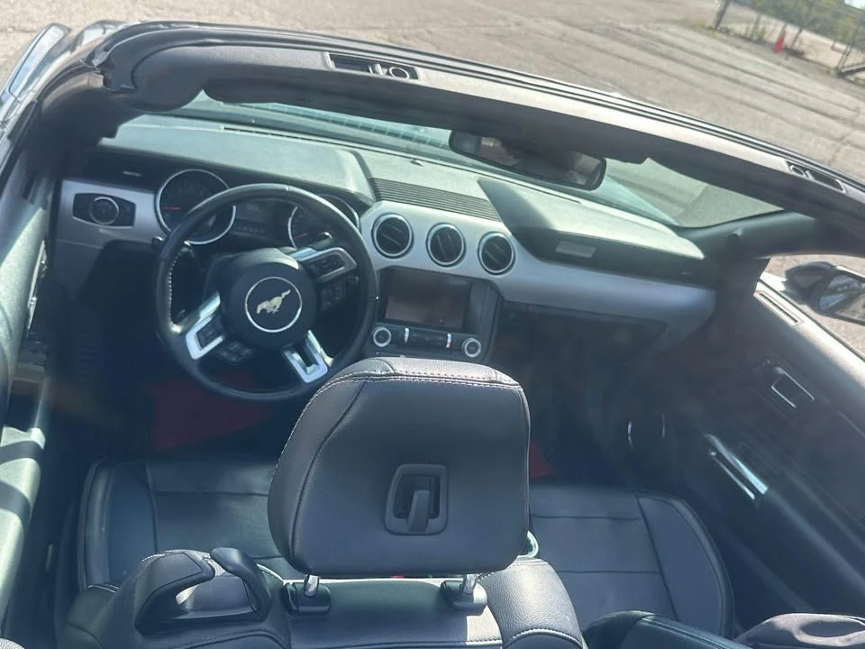 Ford Mustang GT CONVERTIBLE * * CARFAX * * АВТОКРЕДИТ * *  - изображение 9