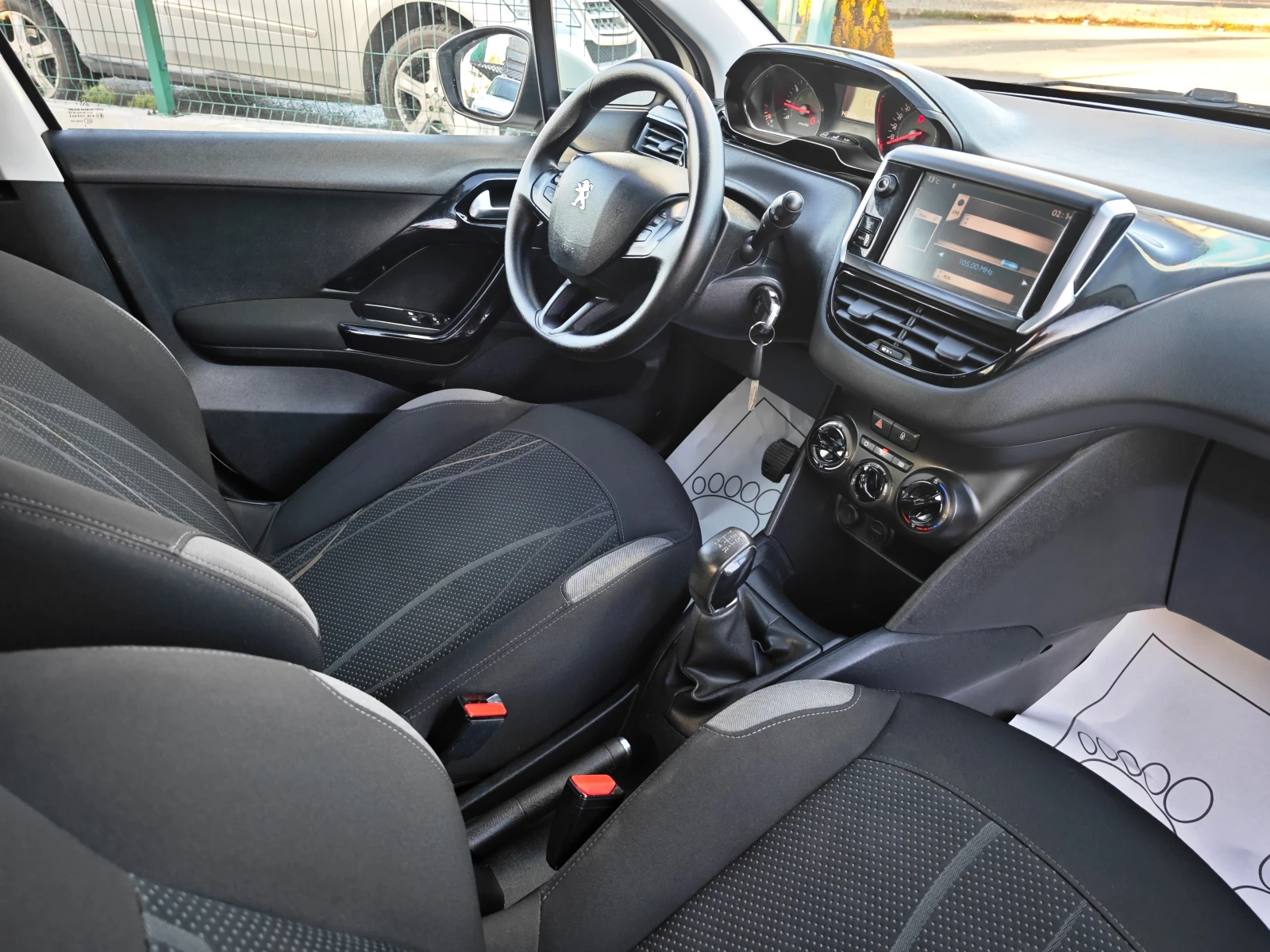 Peugeot 208 1, 4 VTi  Activ | Mobile.bg   11