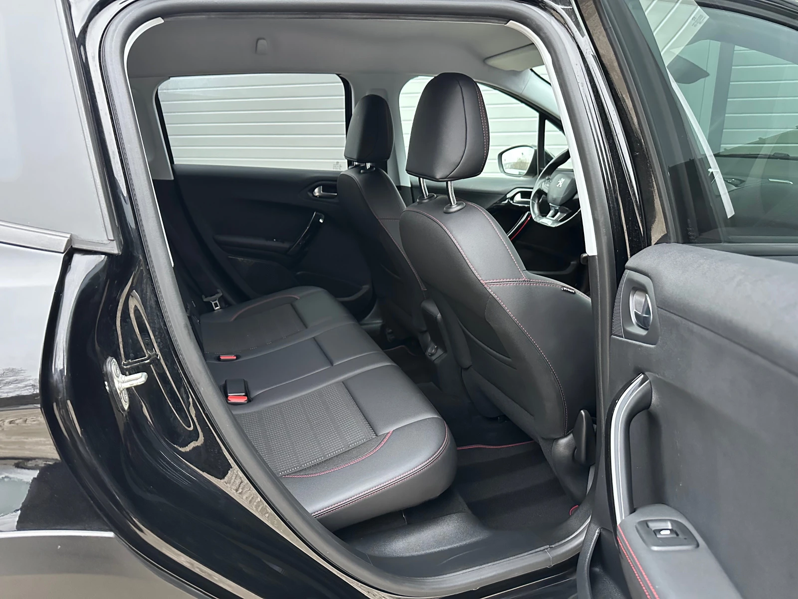 Peugeot 2008 1.6HDI 120�� �������� GT-line ��� ��������� | Mobile.bg � ����������� 14