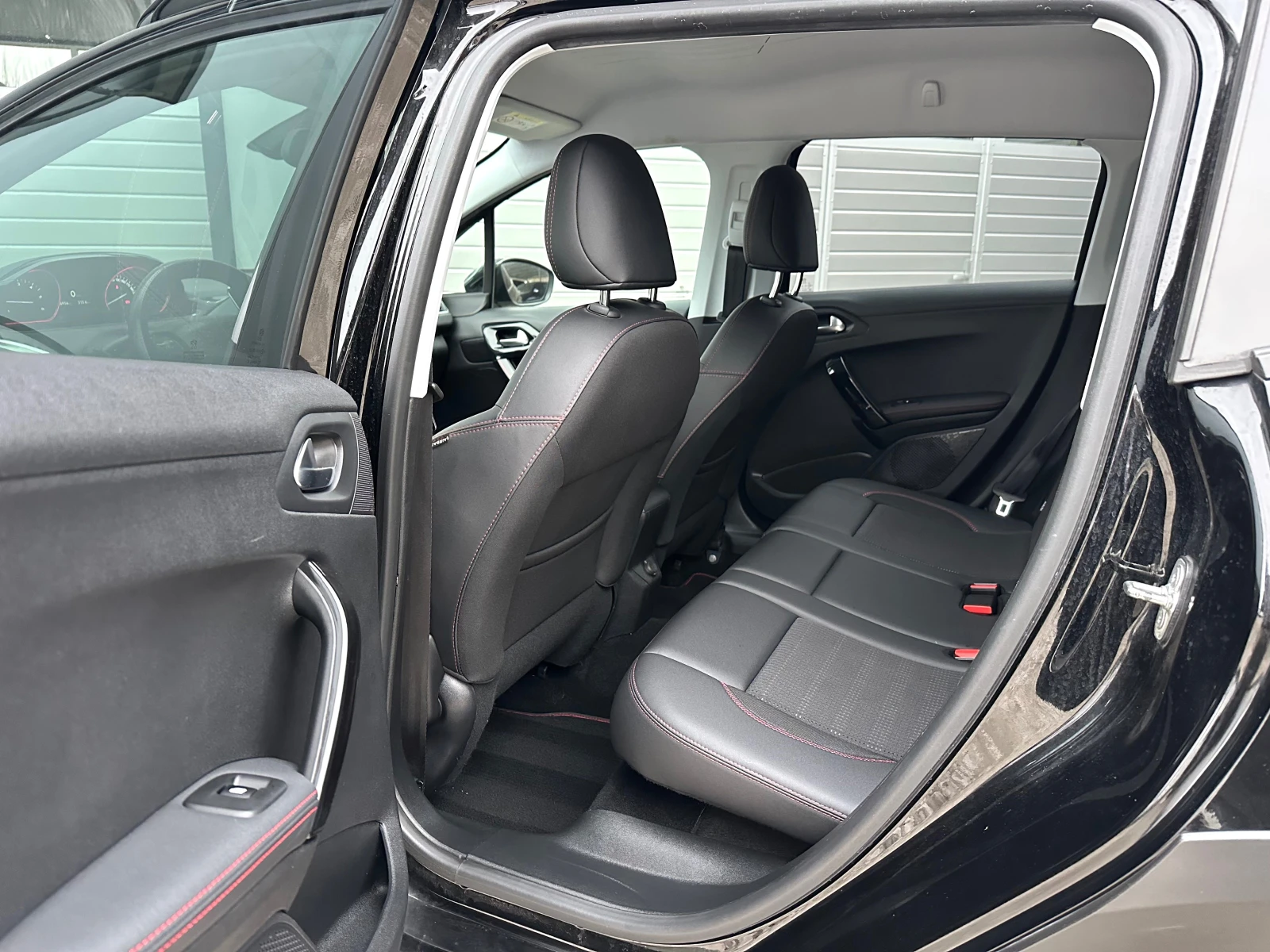 Peugeot 2008 1.6HDI 120�� �������� GT-line ��� ��������� | Mobile.bg � ����������� 11