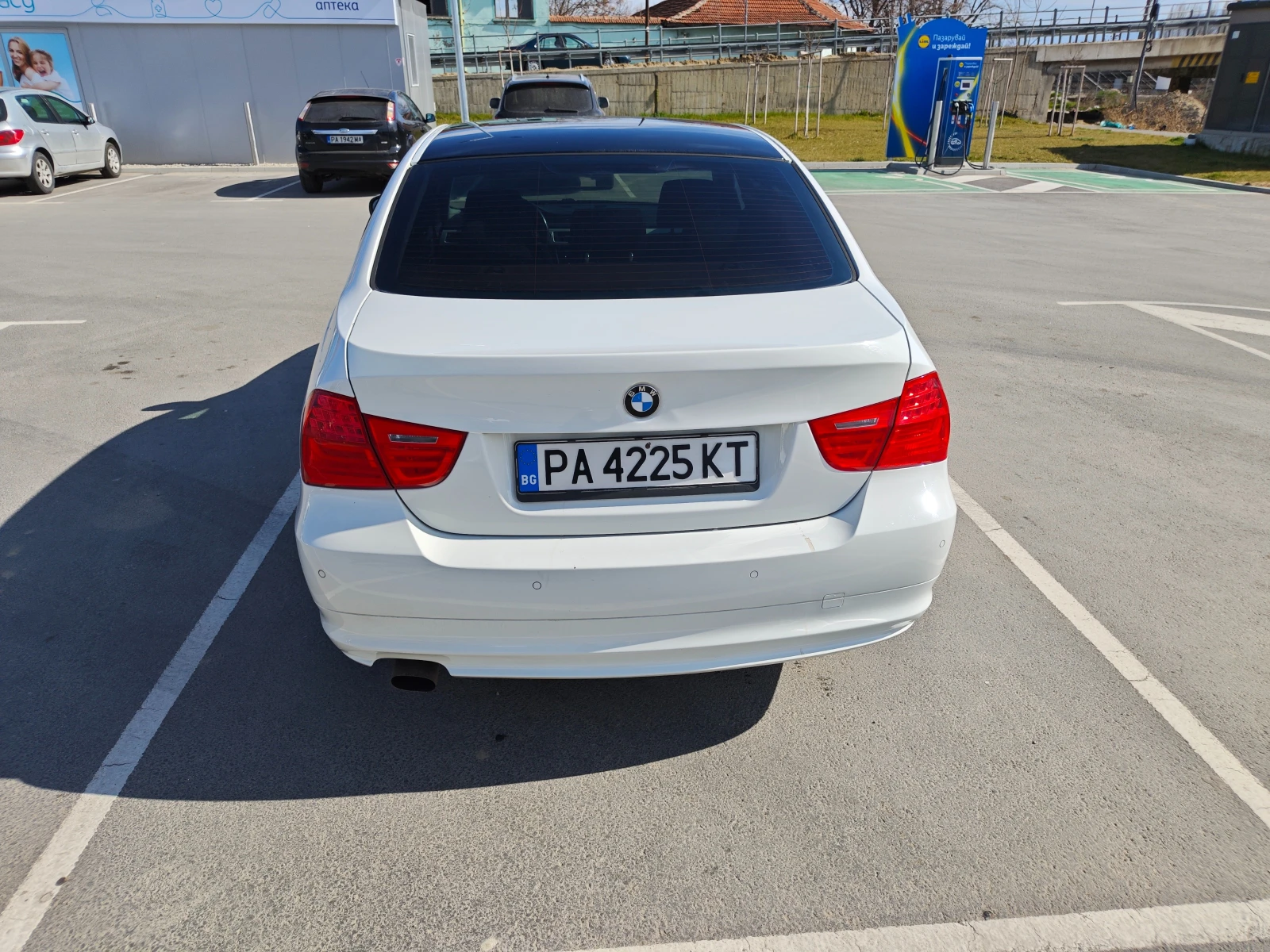 BMW 318, снимка 4 - Автомобили и джипове - 53770270