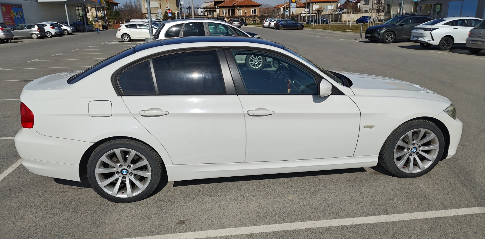BMW 318, снимка 3 - Автомобили и джипове - 53770270