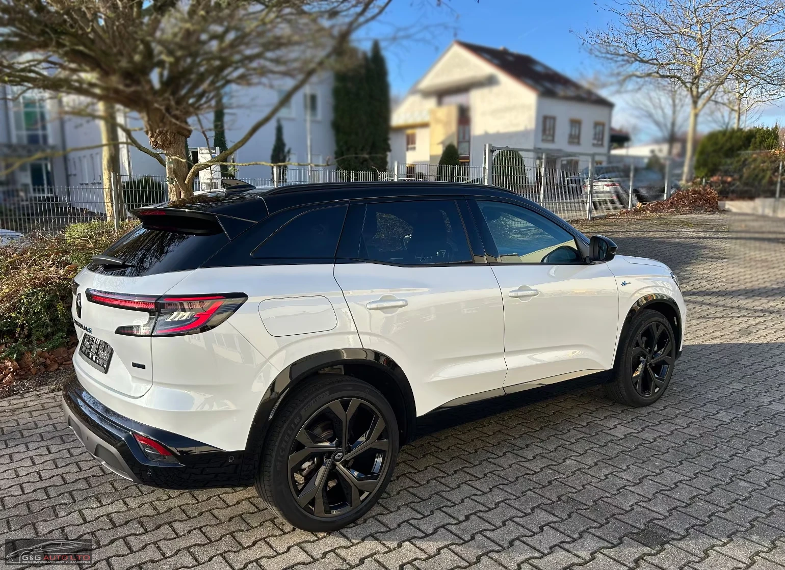 Renault Austral TECHNO ESPRIT ALPINE/1.2HEV/200HP/CAM/NAVI/185h, снимка 4 - Автомобили и джипове - 54134112