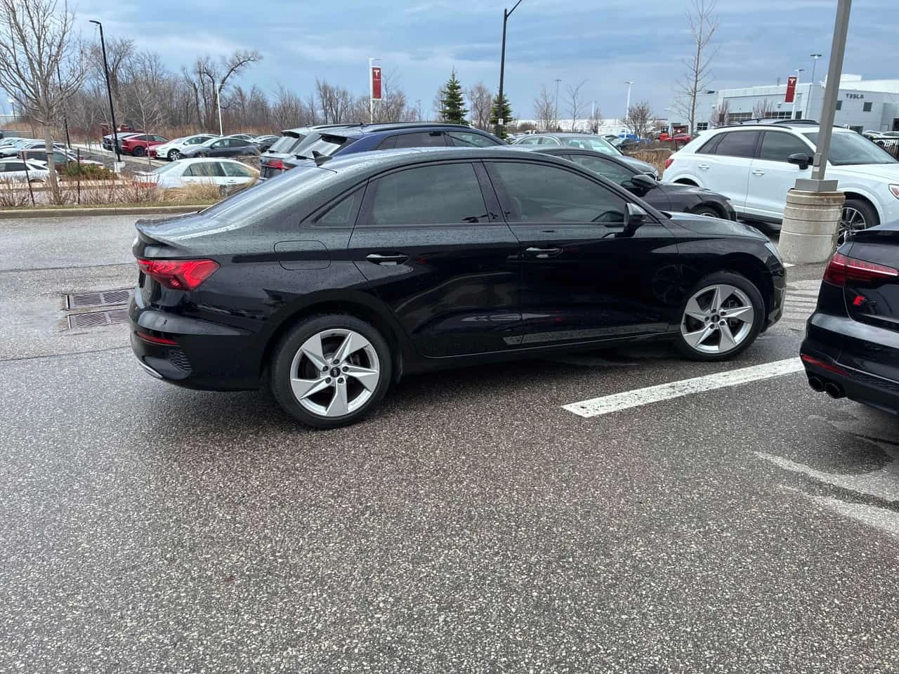 Audi A3 * Komfort * ПОДГРЕВ* KEYLESS* PANORAMA* , снимка 3 - Автомобили и джипове - 54168995